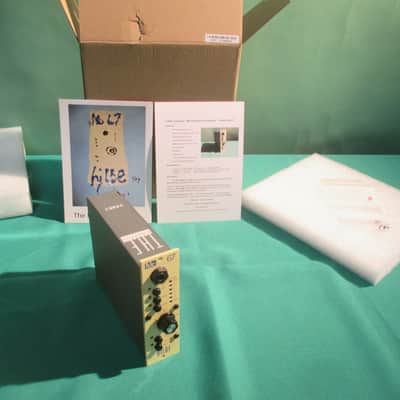 SALE: T.H.E. HILBE - Mo67 500 series preamp / 1960's Melcor 1729 opamp. New / open-Box / Api Killer! image 2