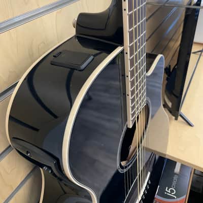 Yamaha APX600 Thinline with Electronics 2010s - Black image 11