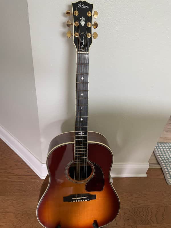 Gibson J-45 Deluxe Rosewood 2022 Rosewood Burst image 1