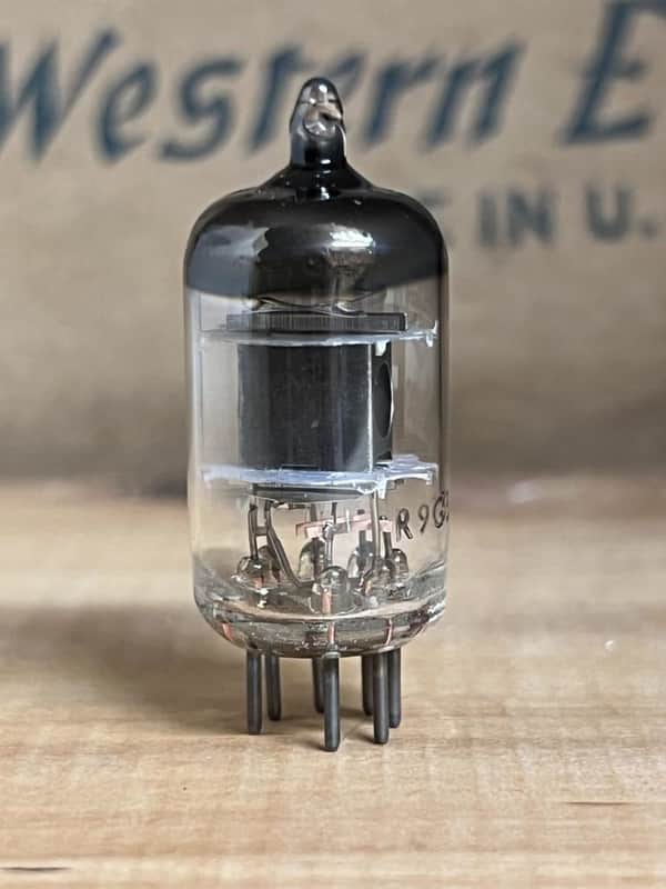 Mullard 0 M8100 EF95 6AK5 | tube NOS⁄NIB HOLE BLACK 5654⁄6AK5⁄EF95