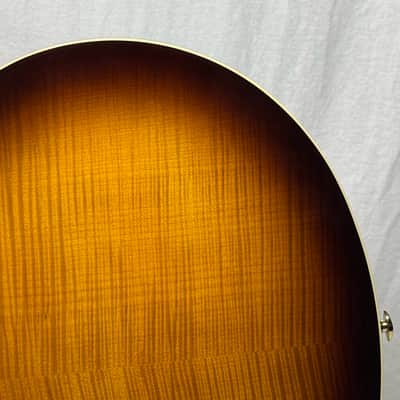 Yamaha SA2200 sa-2200 Semi-Hollowbody Guitar with Gator Case 2020 image 13