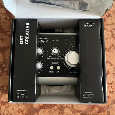Audient iD4 Desktop USB Audio Interface image 2