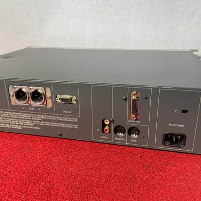 Studer A 764 FM TUNER image 2