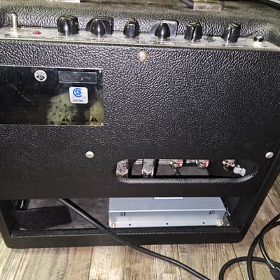 Fender GB Hot Rod Deluxe George Benson Signature 3-Channel 40-Watt 1x12" Guitar Combo 2013 - Present - Gray image 4