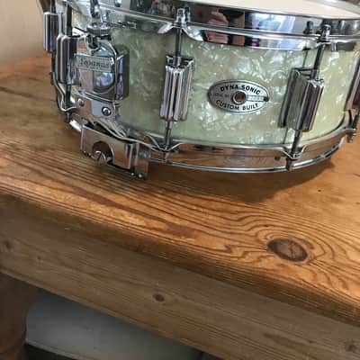 Rogers Dyna-Sonic 5x14" Wood Snare Drum with "Beavertail" Lugs 1963 - 1971 -  White Marine Pearl image 2