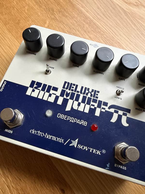 Electro-Harmonix Sovtek Deluxe Big Muff Pi