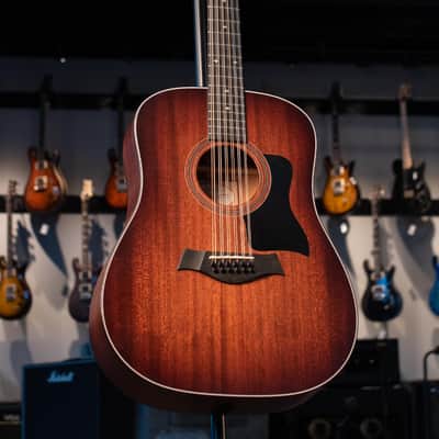 Immagine TAYLOR 12-STRING 360E W/CASE - 2