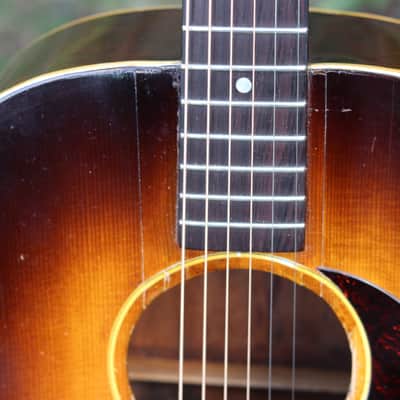 Gibson J 45 1950's  - sunburst image 4
