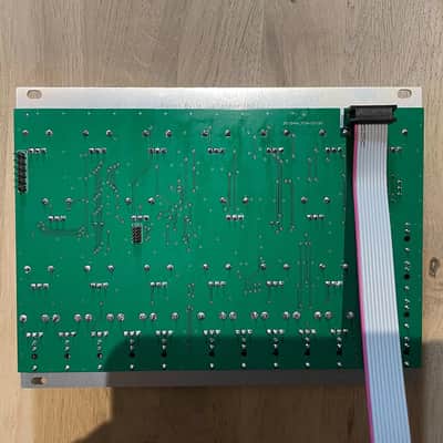 Mutable Elements Clone Module Eurorack 34Hp - Black aluminium graphic Panel image 3