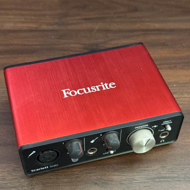Focusrite Scarlett Solo 2nd Gen USB Audio Interface 2016 - 2018 - Red / Black image 1