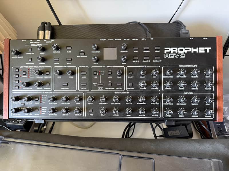Sequential Prophet Rev2 (desktop, 16-voices) + Decksaver image 1