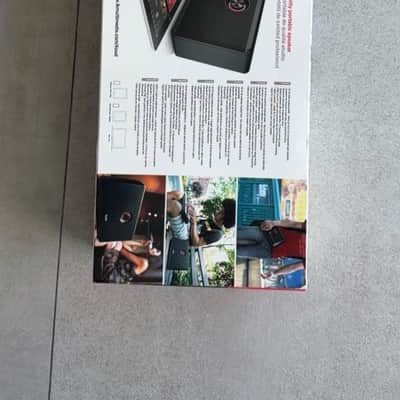 IK Multimedia iLoud Portable Wireless Monitor image 3