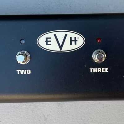 EVH 5150 III 50W 6L6 Tube Head & EVH 5150 212ST Cabinet - Black image 6