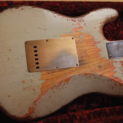 Fender Custom Shop Masterbuilt 1958 Stratocaster Heavy Relic 2020 - Heavily Aged Pale Sonic Blue Over Choc Faded 3-Tone Sunburst (Heavy Relic) image 15