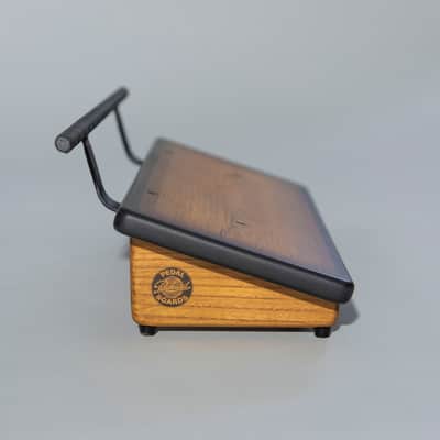 Packard Pedal Boards 18" Custom Wooden Pedal Board - Saddle Brown Tri-Color Burst image 2
