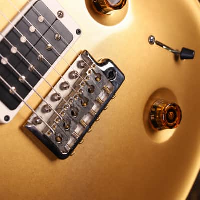 PRS Custom 22 Tremolo (2013) - Gold Top image 5