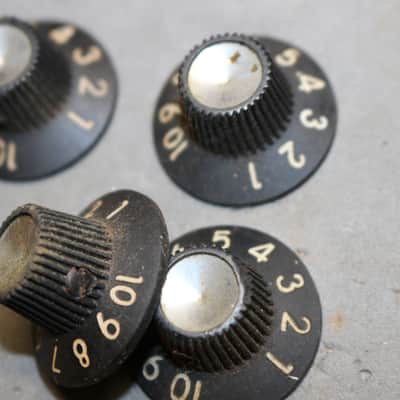Vintage Original 1964 Fender Blackface Amp Control Knobs - Lot of 4 image 3