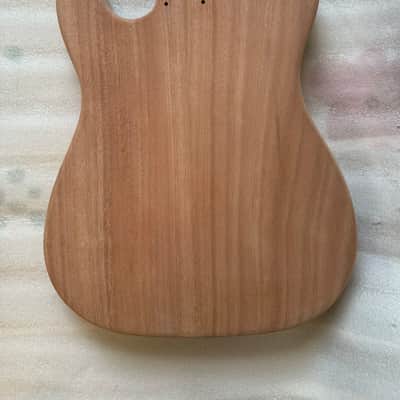 1 Set Mahogany Wood Telecaster Tele Style Guitar Body with Neck, Maple Fingerboard image 2