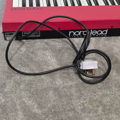 Nord Lead One Virtual Analog Synthesis Keyboard, 12 Voices - Excellent w/ Original Box image 11