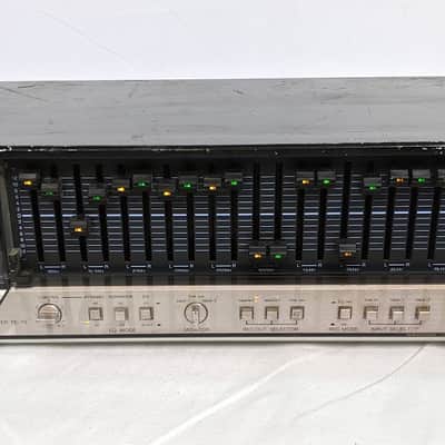 Rare Denon DE-70 Dual 12 Band Stereo Graphic Equalizer MIJ 1980's Black image 10