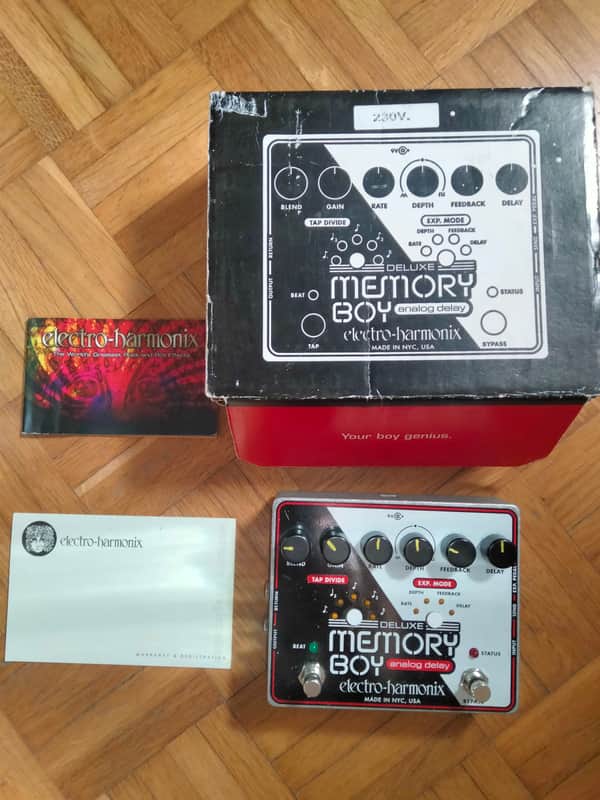 Electro-Harmonix Deluxe Memory Boy Tap Tempo Analog Delay 2010 - Present - Black / White / Red image 1