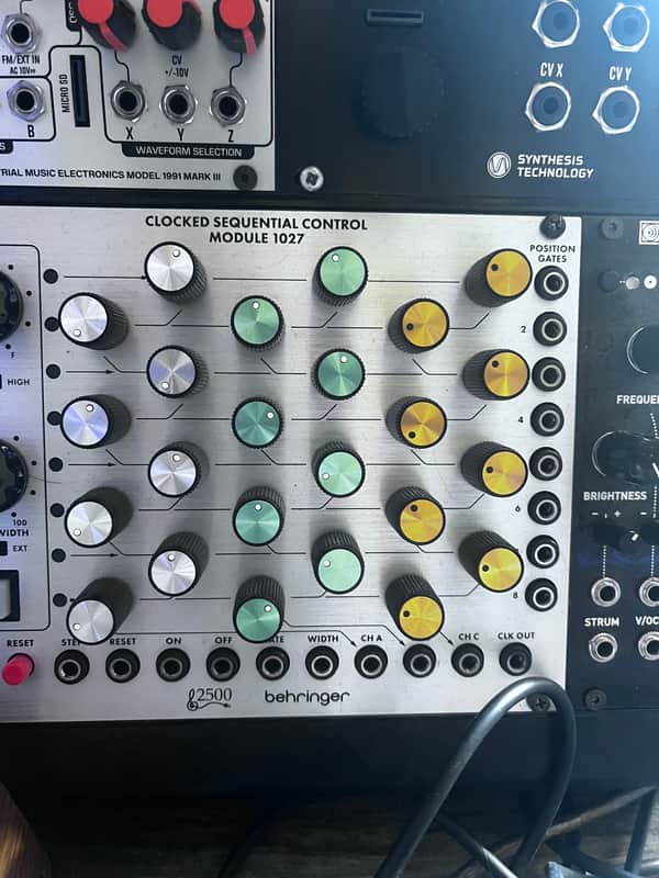 Behringer 1027 8-Step Sequencer Eurorack Module