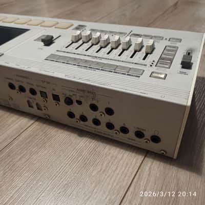 Korg M3M image 10