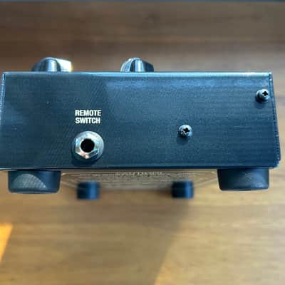 Victory Amps V4 The Jack Tube Guitar Preamp Pedal + Footswitch image 5