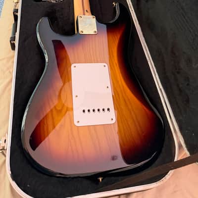 Fender Pawn Shop '70s Stratocaster Deluxe 2013 - 2014 - 2-Color Sunburst image 2