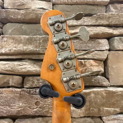 Fender Precision Bass 1966 - Sunburst w/ Non-Original Chipboard Case image 13
