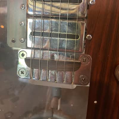 Univox Lucy-UHS-1 1970-74 - Clear lucite image 3