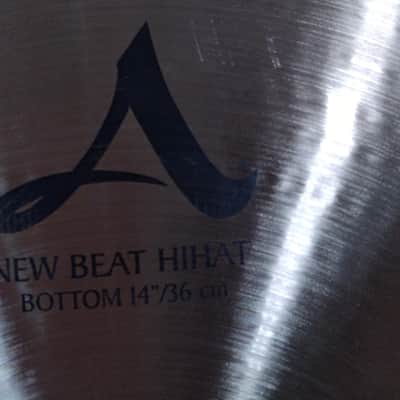 Zildjian 14" A Series New Beat Hi-Hat Cymbals (Pair) 2013 - Present - Traditional image 5