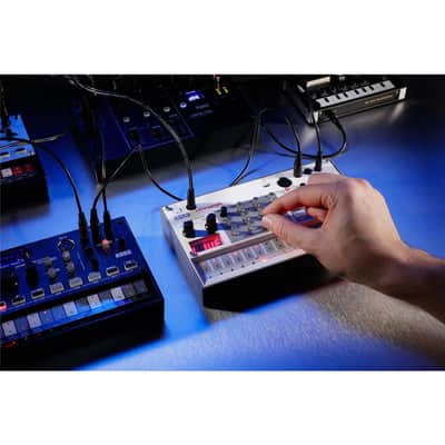 Korg Volca Sample 2 Digital Sample Sequencer with USB MIDI image 17