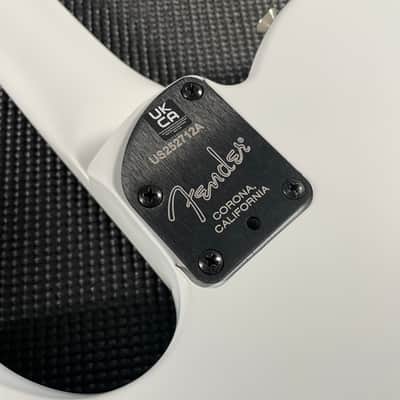 Fender Limited FINNEAS American Acoustasonic Telecaster - Satin Arctic White image 9