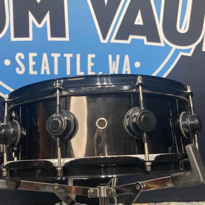 DW (Drum Workshop) - 5x14" DW "Ensenada" Black/Black Hardware image 8