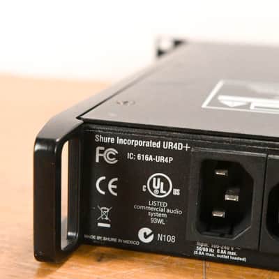 Shure UR4D+ Dual Wireless Receiver with UR2/BETA58A Mic Pair - J5 Band CG01Z1J image 11