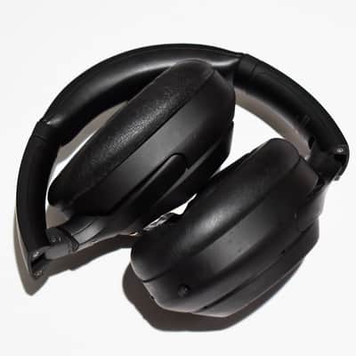 Sony WH-1000XM4 Wireless Active Noise Canceling Over-Ear Headphones - Black image 3