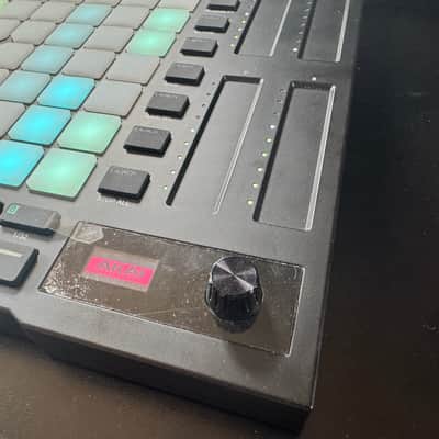 Akai APC64 MIDI Controller 2023 - Present - Black imagen 6