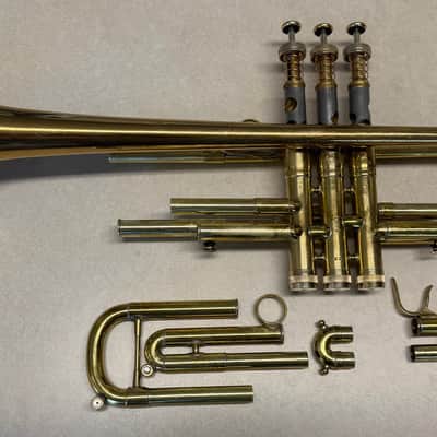 Calicchio 2 R2 ML Bore Trumpet Plus Tuxedo gig bag image 4