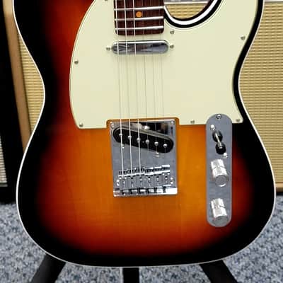 2025 Fender American Ultra Luxe Vintage '60s Telecaster Custom w/Case! Sunburst! VERY NICE!!! image 3