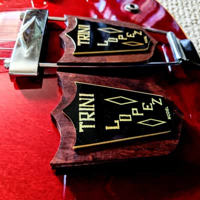 Reproduction Gibson Trini Lopez Complete Tailpiece Badge Assembly image 3