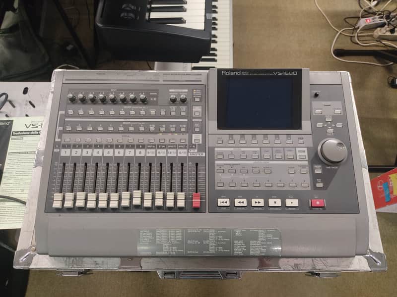 Roland VS1680 image 1