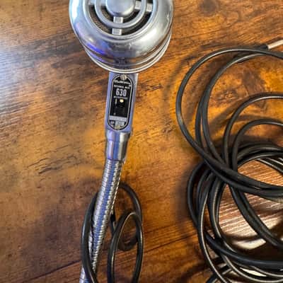Electro-Voice 630 Omnidirectional Dynamic Microphone 1940 - 1969 - Chrome image 2