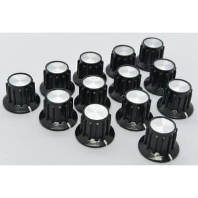 x13 Knobs, Roland Jazz Chorus Amplifier Série,  JC-50, JC-55, JC-60, JC-70, JC-77, JC-80, JC-120 image 2