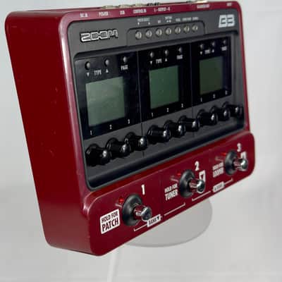 Zoom B3 Bass Multi Effects Processor 2000’s - Red image 2