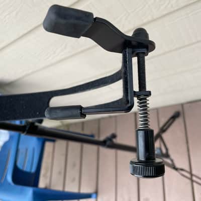 K&M 14760 Performer Stand for Electric Guitars image 5
