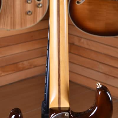 Fender 75th Anniversary Commemorative Stratocaster Maple Neck 2-Color Bourbon Burst image 18