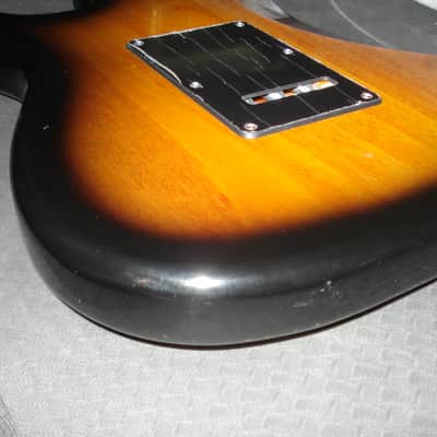 Squier Stratocaster Squier Stratocaster Body Sonic Series FSR 2TS Tone Sunburst Finish Fully Loaded image 5