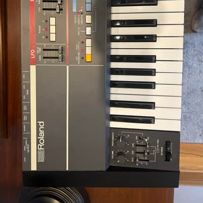 Roland Juno-106 61-Key Programmable Polyphonic Synthesizer *ORIGINAL VOICE CHIPS* image 2