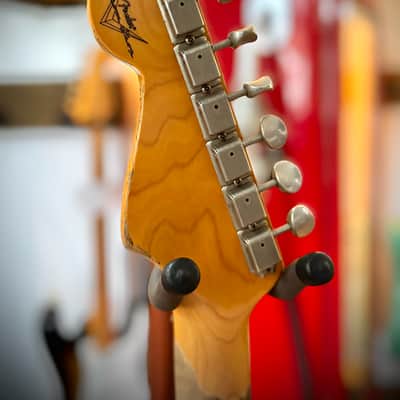 Fender Custom Shop 1961 Strat Heavy Relic Shell Pink Over 3 Tone Sunburst RW Master Builder Designed by Dale Wilson #R102001 image 6